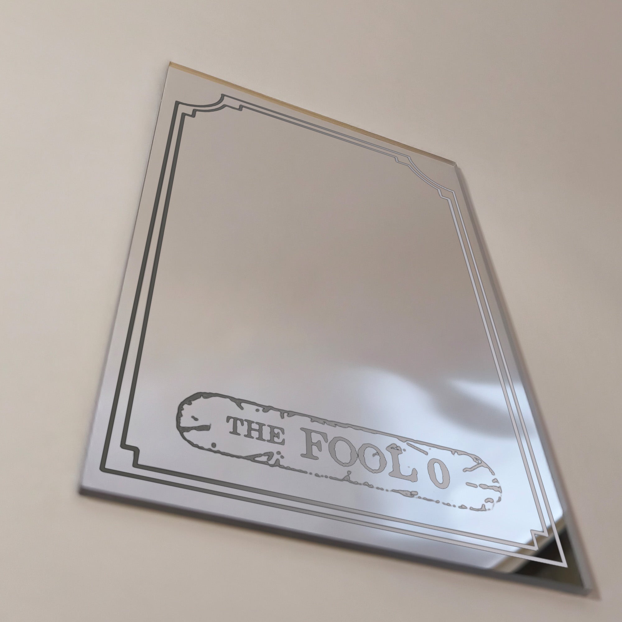 Bizarre Tarot Mirror | Anime-Inspired Tarot Design